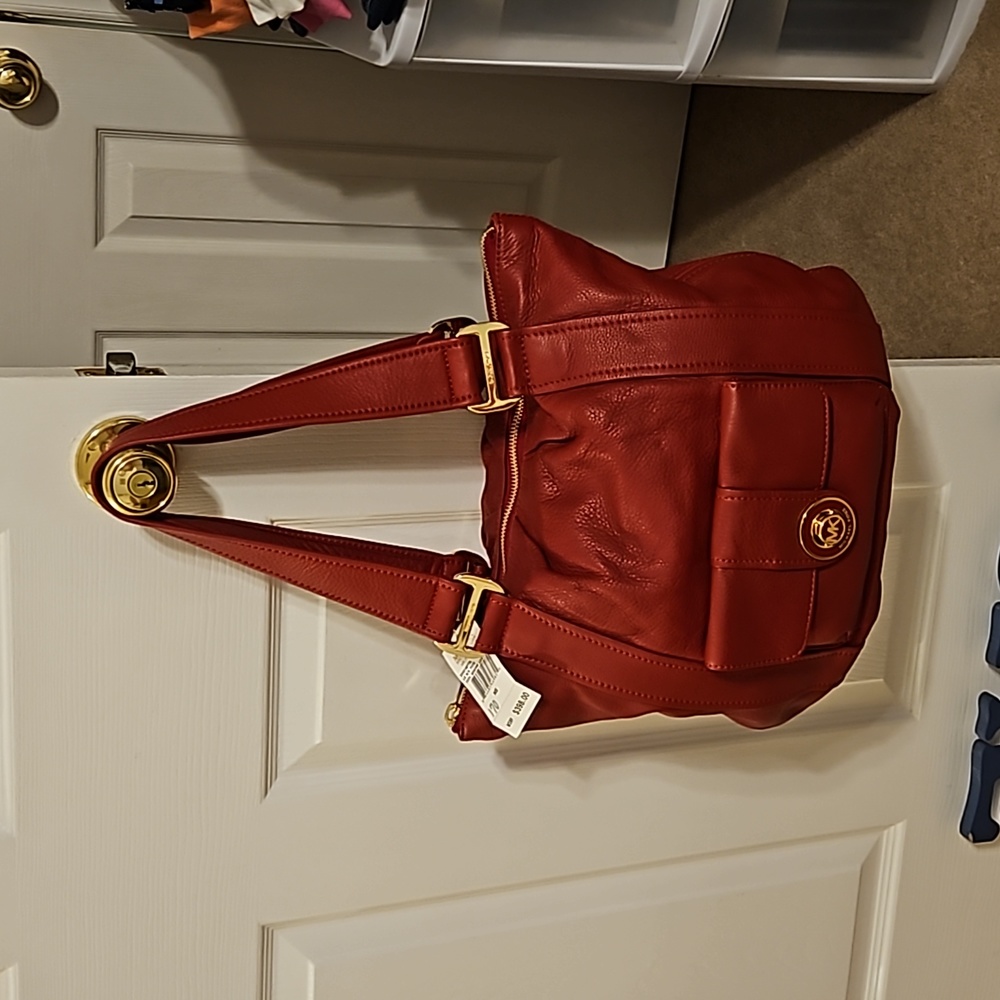 NWT MICHAEL KORS RED PEBBLED LEATHER SATCHEL